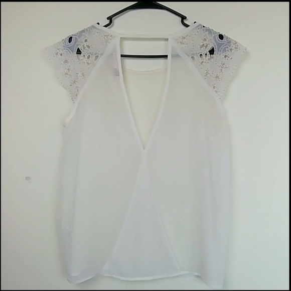 F21: twist back lacey sheer white beaded blouse - Picture 4 of 7